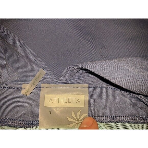 Athleta Second Glance Tank Top Purple Women Built in Bra Size Small - Picture 4 of 6